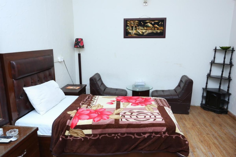 Room image 2